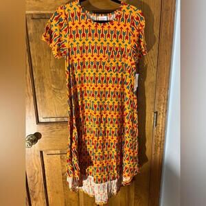 LuLaRoe Carly Dress Swing High Low T Shirt A Line Arrow Orange Red Small NWT
